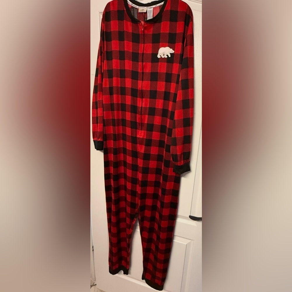 Dearfoams XL Buffalo Plaid One Piece Pajamas Cozy Bear Patch Lounge Sleeper